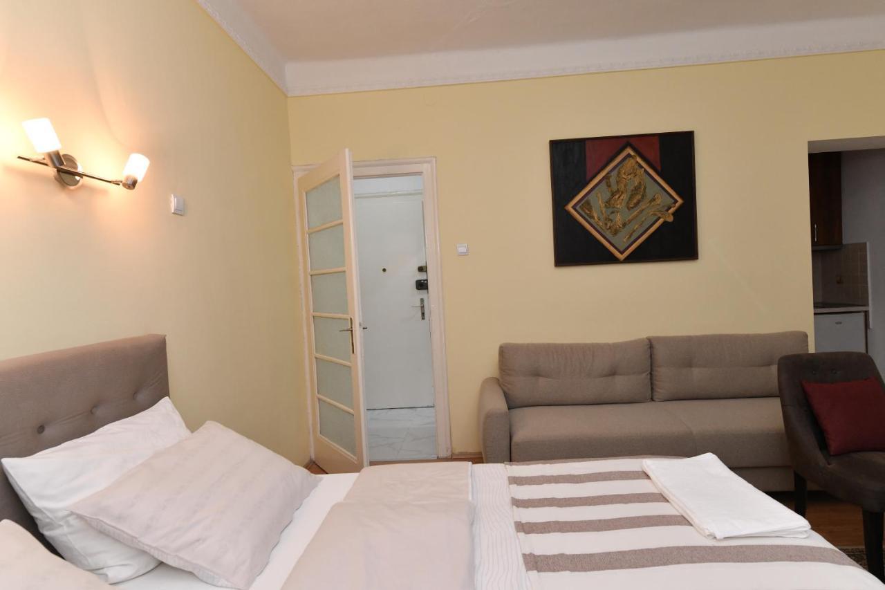 Apartment Nikola Belgrade Exterior photo